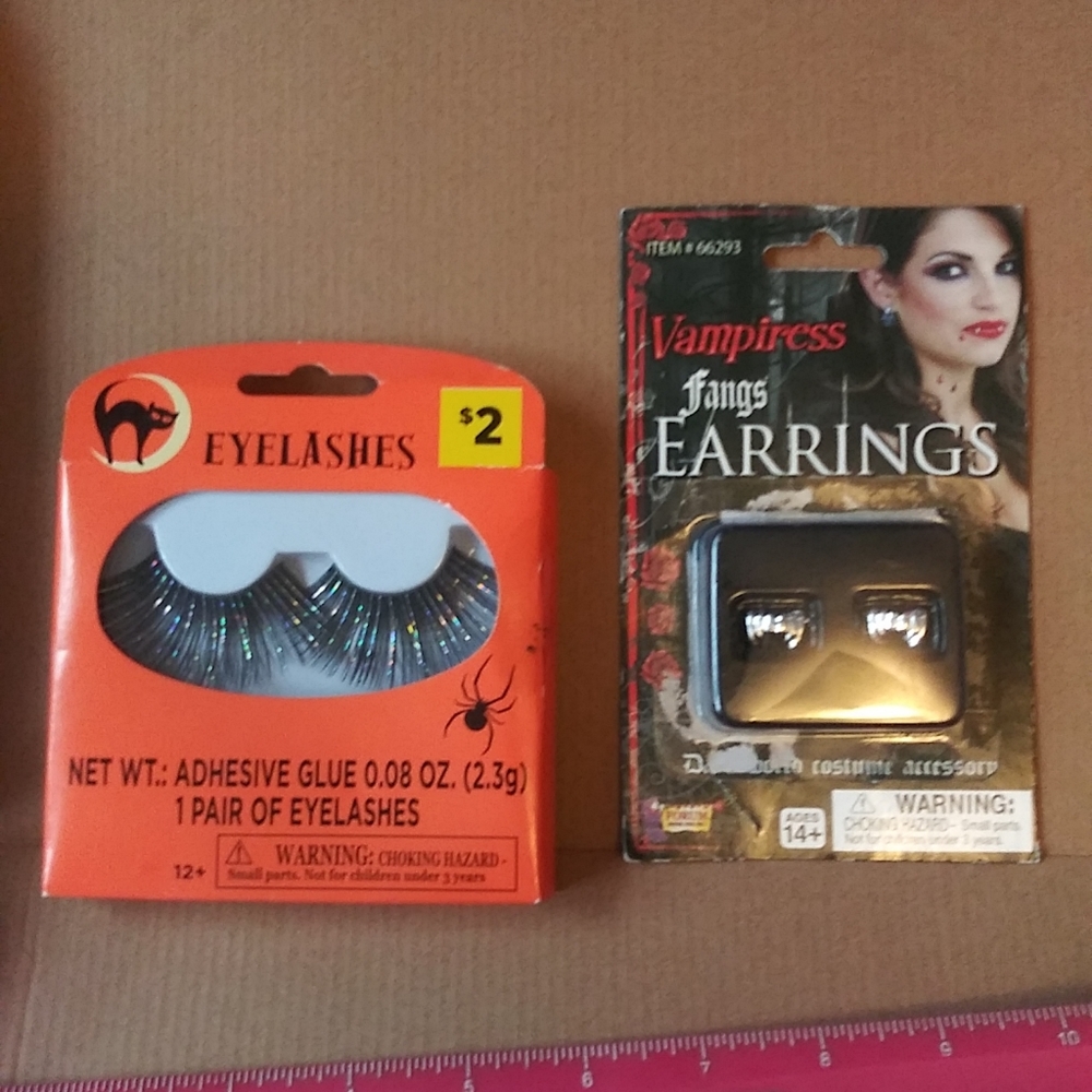 Various Halloween items